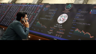 Borsa: Asia contrastata, mercoledì i tassi Fed, Tokyo +0,18%