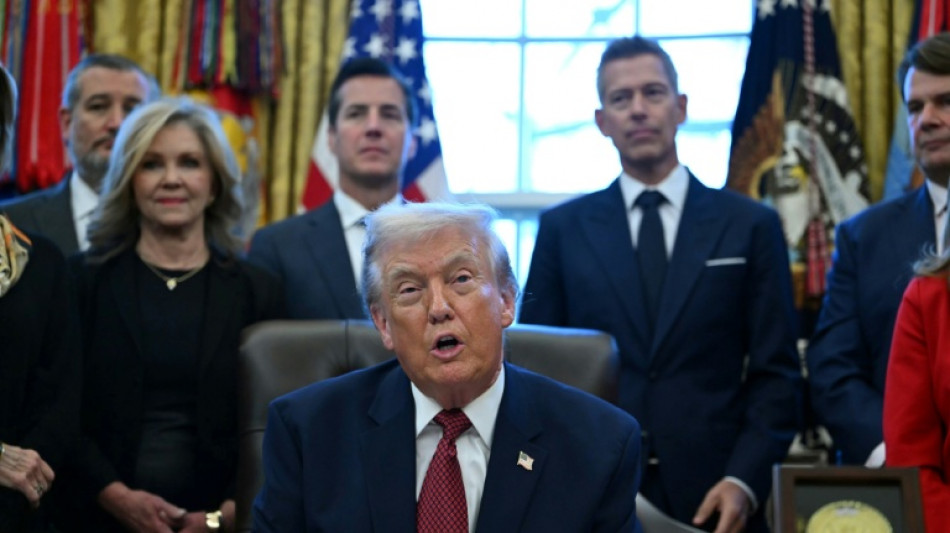 Vorfahrt für Verbrenner: Trump lockert Emissionsregeln für Autos