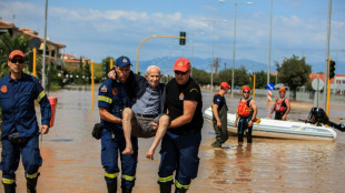 Inondations en Grèce: 14 morts selon un nouveau bilan