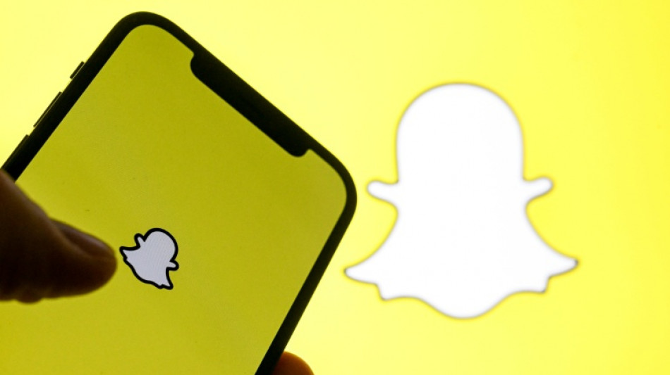 Snapchat bloqueia 415.000 contas de menores de 16 anos na Austr&aacute;lia