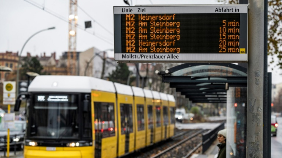 Statistikamt warnt vor &Uuml;beralterung der Fahrer und Fahrerinnen von Bus und Tram