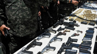 Honduras busca pacificar prisões e confisca armas de detentos