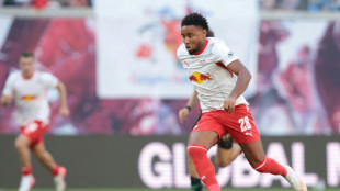Bundesliga brings the band back together in Premier League's shadow