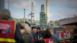 Apr&egrave;s trois semaines de gr&egrave;ve et une augmentation de salaire, les raffineurs d&eacute;cident de la suite de leur mouvement