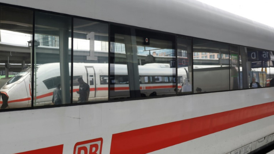 Mehr als jeder zehnte ICE in die Schweiz darf wegen Versp&auml;tung nicht weiterfahren