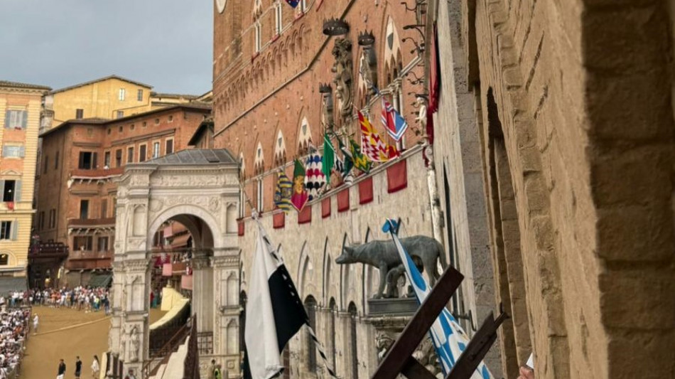 Il Palio di Siena rinviato a causa della pioggia