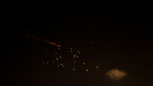 EUA e Israel atacam usinas nucleares no Ir&atilde;