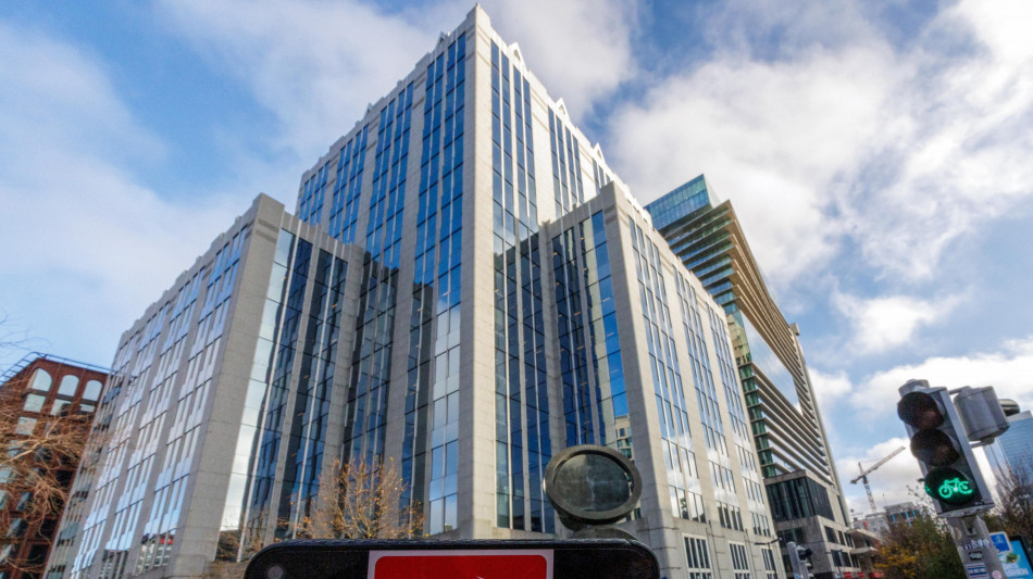 Banca centrale russa, 'Euroclear risarcisca 200 miliardi di euro'