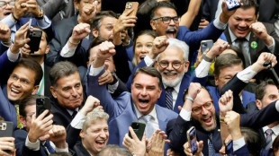 Br&eacute;sil: r&eacute;duction de peine en vue pour Bolsonaro, nouvelle d&eacute;faite pour Lula