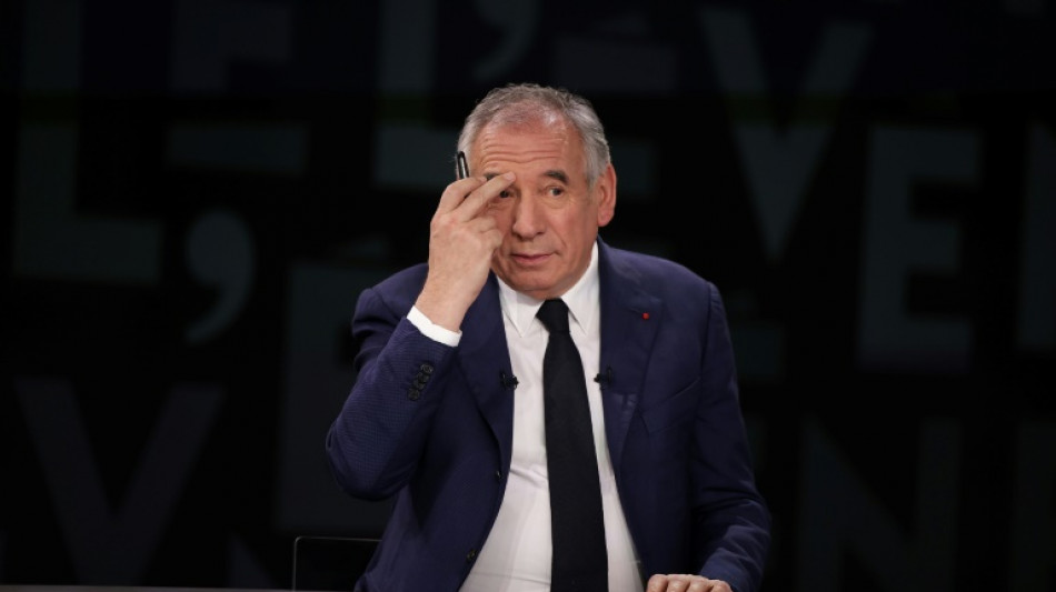 Report&eacute;e, l'annonce du gouvernement au plus t&ocirc;t lundi soir