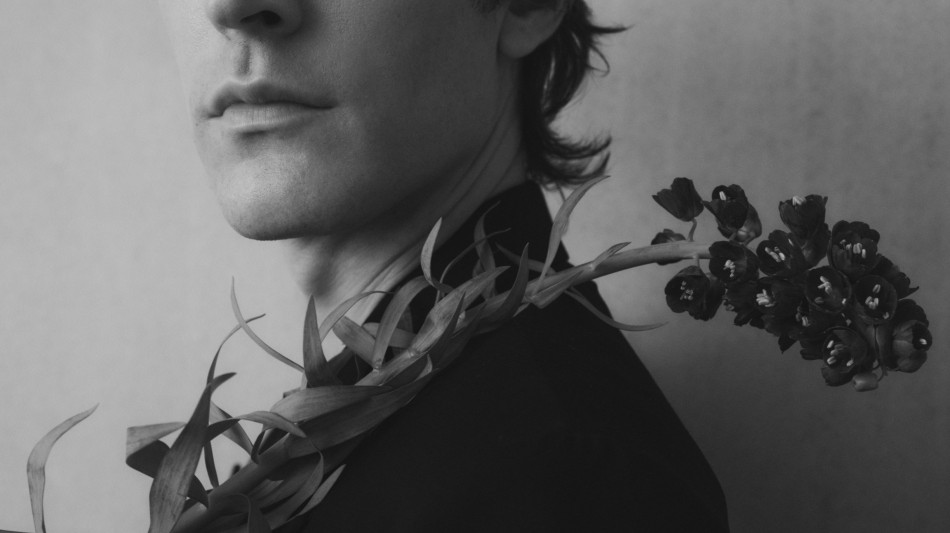 Il nuovo singolo di Caccamo ispirato all'Odissea e il tour con l'orchestra sinfonica