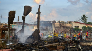 Al menos diez muertos por explosi&oacute;n en dep&oacute;sito de pirot&eacute;cnicos en Tailandia