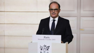 Un gouvernement Lecornu déjà en sursis, avec Lescure et Le Maire comme rares nouveautés