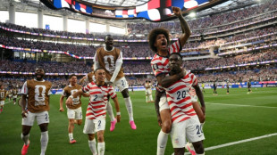 US beat Paraguay 4-1 in dream start for World Cup co-hosts