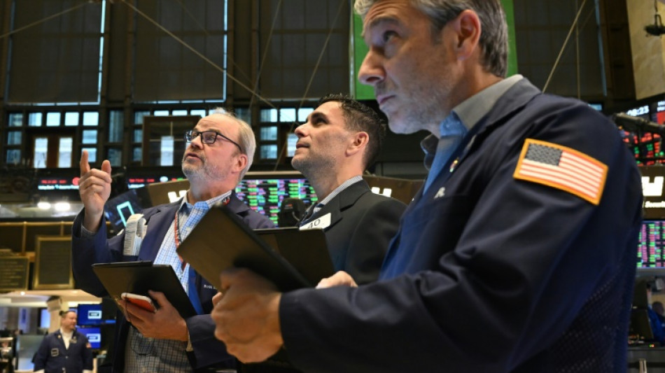 Wall Street ouvre dans le vert apr&egrave;s le ralentissement de l'inflation am&eacute;ricaine