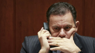 Greve geral em Portugal paralisa aviões, trens e serviços públicos