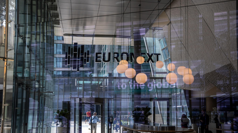 Borsa: l'Europa in calo tra la guerra e l'inflazione Usa