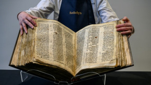 March&eacute; de l'art &agrave; New York: une Bible du Xe si&egrave;cle, un Douanier Rousseau et un Klimt aux ench&egrave;res