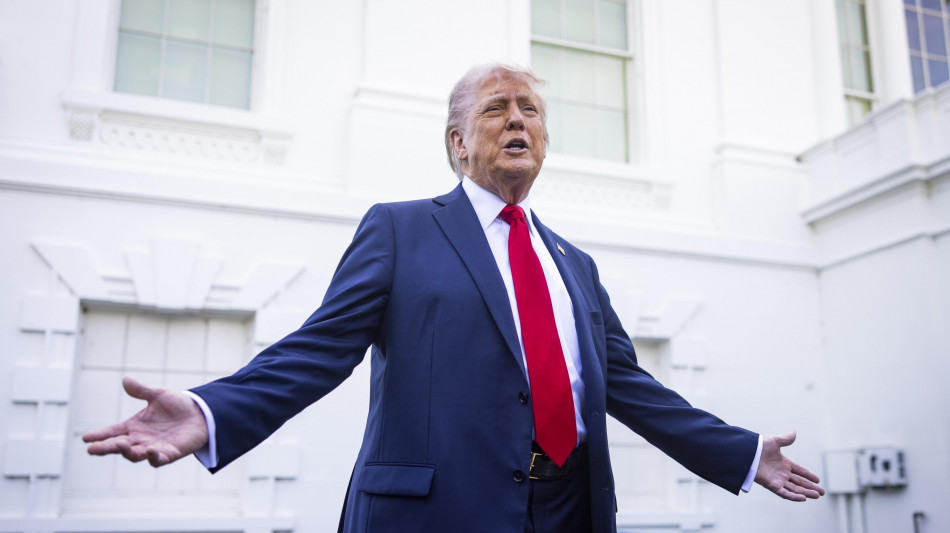 Trump, i dazi alla Cina al 145%? 'Se li merita'