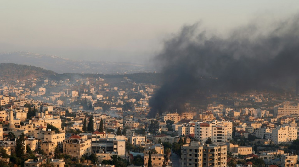Cinco palestinos mortos em opera&ccedil;&atilde;o israelense na Cisjord&acirc;nia