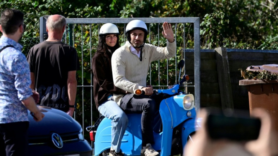 Sachsen-Anhalts AfD-Spitzenkandidat Siegmund gibt Stimme in Tangerm&uuml;nde ab 