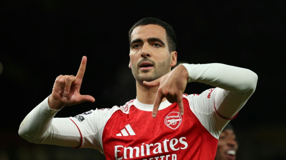'Unbelievable' Merino strikes again to extend Arsenal's Premier League lead