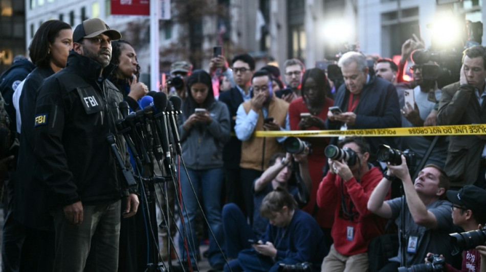 Dois guardas nacionais estão em 'estado crítico' após serem baleados perto da Casa Branca