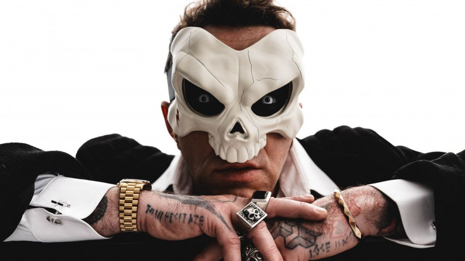 Salmo annuncia l'album Hellvisback 10 years later