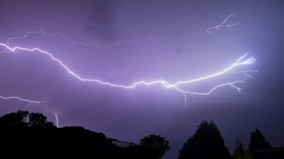 Orages et pluie-inondation: la vigilance orange étendue à 26 départements dimanche après-midi