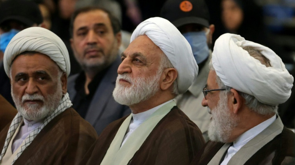 El jefe del poder judicial iran&iacute; mantuvo una inusual reuni&oacute;n con el l&iacute;der supremo