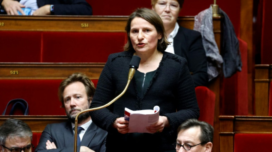 Borne veut d&eacute;fendre son poste face &agrave; une 17e motion de censure