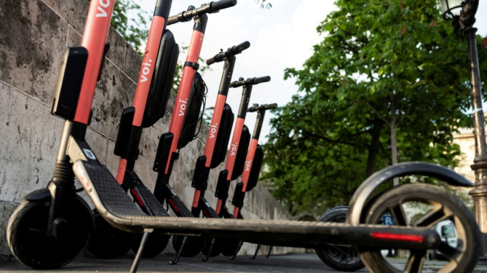 59-J&auml;hriger stirbt in Niedersachsen bei Sturz mit E-Scooter von Terrasse