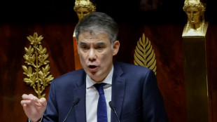 Faure (PS): "il faut un budget &agrave; la France" sous peine de "chaos"