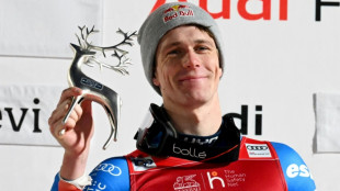 Ski alpin: "Ça fait beaucoup de bien à la confiance", savoure Noël, victorieux à Levi