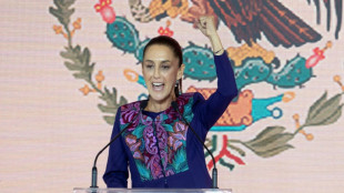 L&iacute;deres celebram elei&ccedil;&atilde;o da primeira presidente do M&eacute;xico