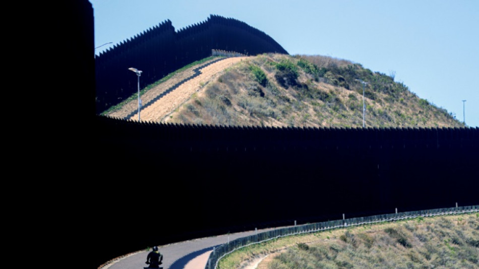 Border wall, drugs tensions loom over US-Mexico security talks