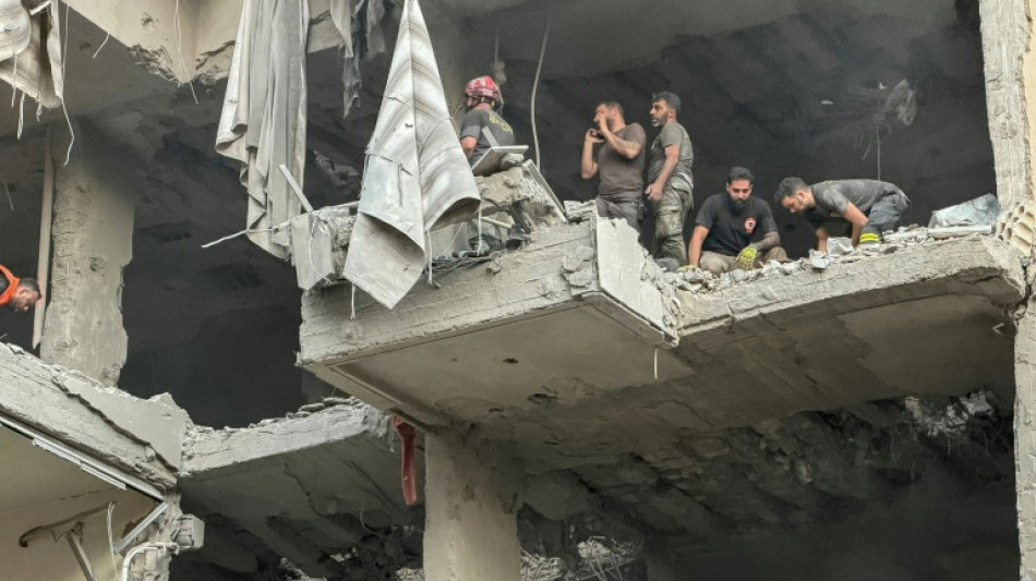 Hezbollah enterra seu chefe militar, morto em bombardeio israelense ao sul de Beirute