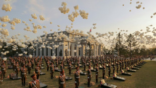 El l&iacute;der norcoreano inaugura un monumento a los soldados ca&iacute;dos en la guerra rusa contra Ucrania