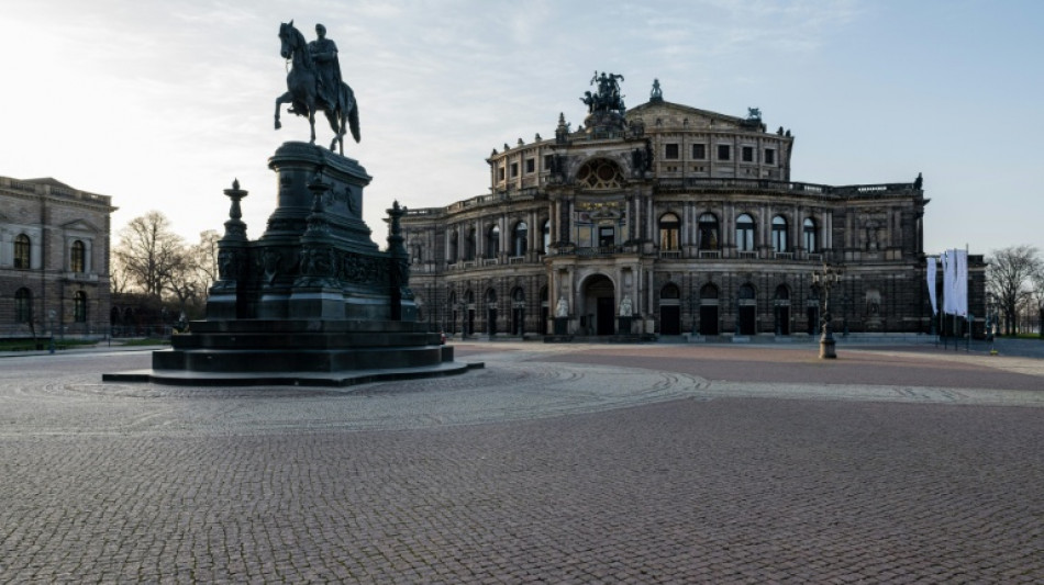 Sexuelle Übergriffe auf Kundinnen: Dresdner Tätowierer rechtskräftig verurteilt