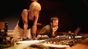 Cesare Cremonini, dopo Salmo, anche Fabri Fibra e Malika Ayane nel nuovo album Amateur