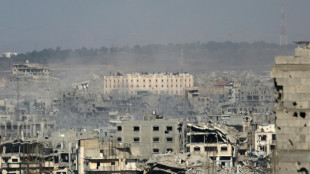 Netanyahu vê 'oportunidades' de libertar reféns em Gaza, onde ataques de Israel deixam 34 mortos