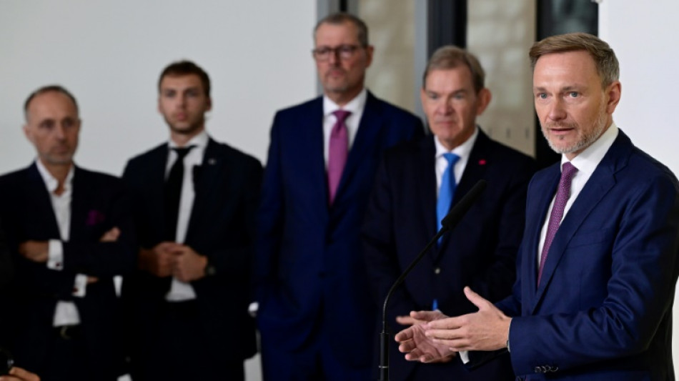 Unternehmen begr&uuml;&szlig;en Lindner Forderungspapier - AWO kritisiert "Klientelpolitik"