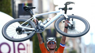 Cyclisme: Mathieu van der Poel sacr&eacute; champion du monde de gravel