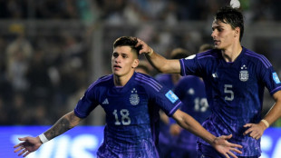 Argentina goleia Nova Zel&acirc;ndia (5-0) com gola&ccedil;o de Luka Romero e avan&ccedil;a como l&iacute;der no Mundial Sub-20