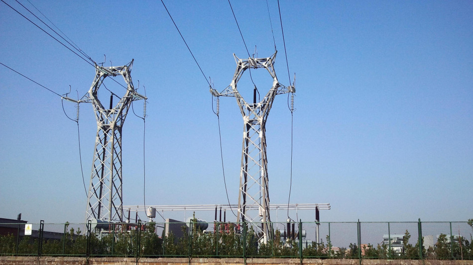 Gme, prezzo dell'elettricit&agrave; in calo a 108,41 euro a Mwh