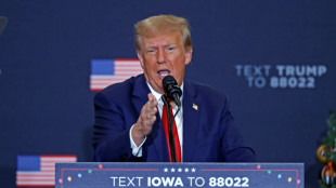La Cour suprême américaine va examiner la question de l'inéligibilité de Trump