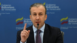 Ministro de Petr&oacute;leo de Venezuela renuncia tras casos de corrupci&oacute;n en la industria