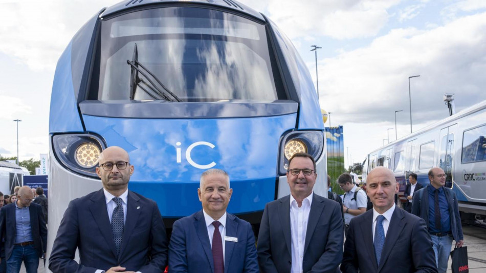 Trenitalia e Alstom presentano a InnoTrans nuovo Intercity 200