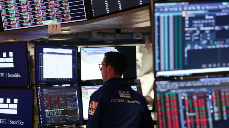 Wall Street en recul, p&eacute;nalis&eacute;e par la tech