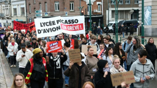 Protestos estudantis retornam &agrave;s ruas na Fran&ccedil;a